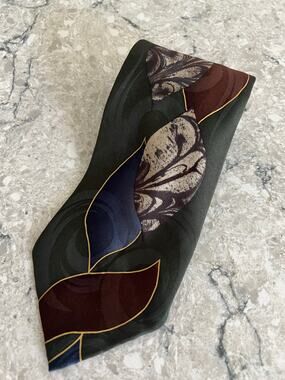 Chez Roffe Men's 100% Imported Silk Neck Tie Abstract Art Green Blue Red JL